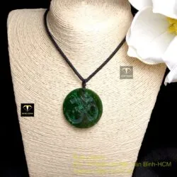 Mặt dây chuyền chữ “OM” ngọc bích Canada, kích thước 39mm - Ảnh 2
