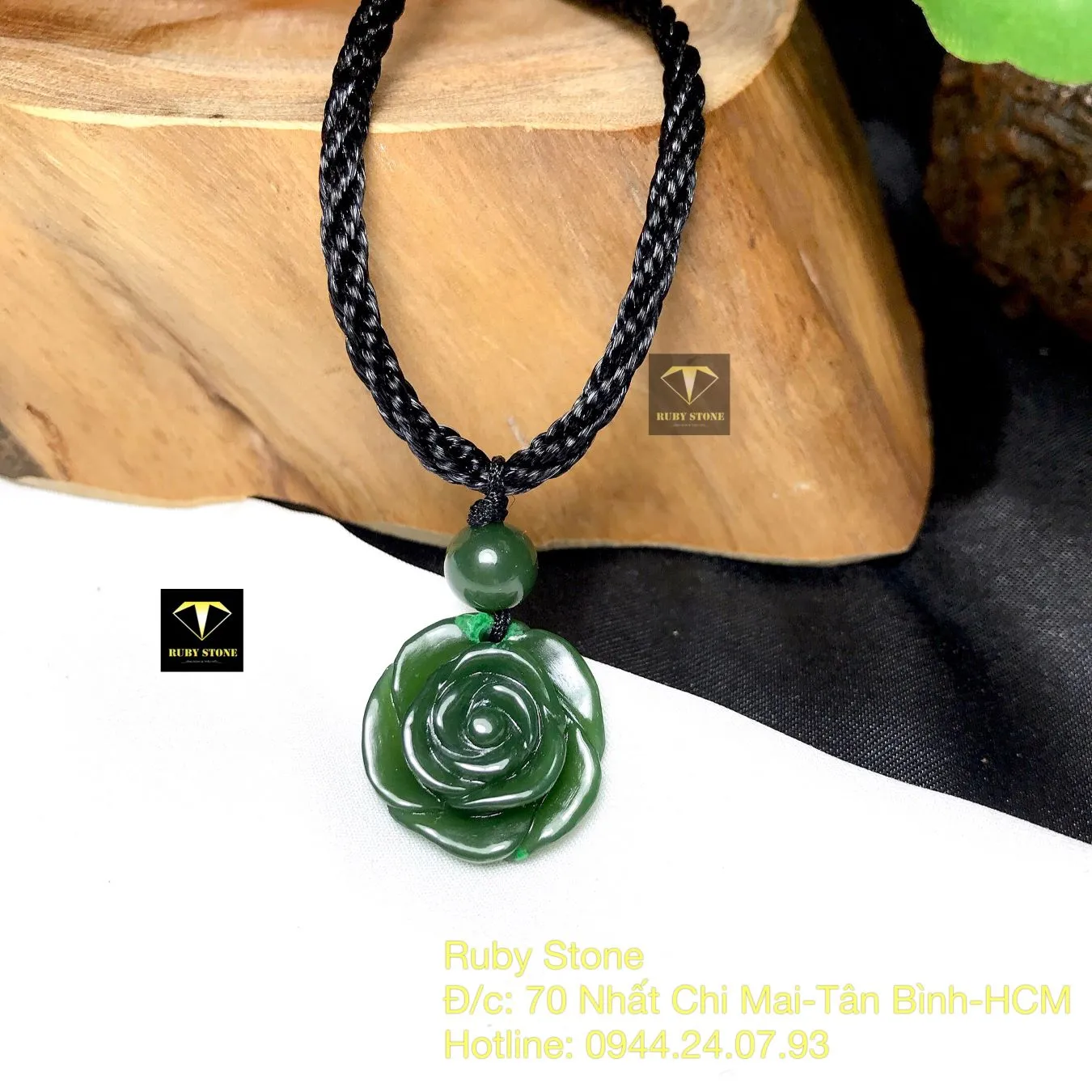 Mặt dây chuyền hoa mẫu đơn Ngọc bích xanh lý đậm Mặt dây chuyền hoa mẫu đơn Ngọc bích xanh lý đậm - Ảnh 2