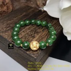 Vòng Ngọc bích xanh lý 10 ly, mix charm Đồng tiền vàng 24k - Hình ảnh 2