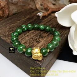 Vòng tay Ngọc bích xanh lý 10 ly, mix charm mèo Thần tài vàng 24k - Hình ảnh 4