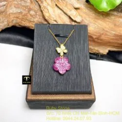 Mặt dây chuyền hoa mai Ruby Nam Phi, vàng 18k - Ảnh 4