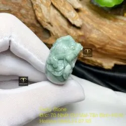 Nhẫn thiềm thừ ngọc Cẩm thạch tạc tay tinh xảo - Hình ảnh 4