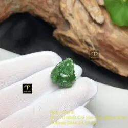 Tỳ hưu ngọc bích Canada tạc tay tinh xảo