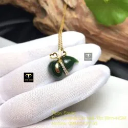 Mặt dây chuyền Hồ lô Ngọc bích xanh đậm, vàng 18k - Hình ảnh 3