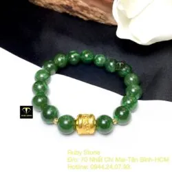 Vòng tay Ngọc bích 10 ly mix Lu chú "Om" vàng 24k - Hình ảnh 4