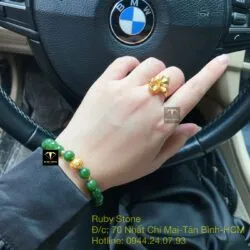 Vòng tay Ngọc bích xanh lý 8 ly, mix bi vàng 24k - Hình ảnh 5