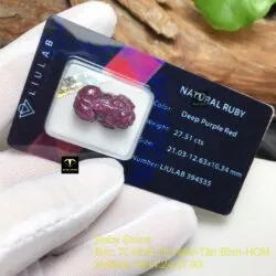 Tỳ hưu Ruby Nam Phi đỏ chạm tay