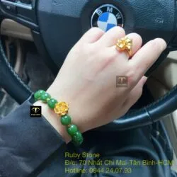 Vòng Ngọc bích xanh lá, mix charm Hoa sen vàng 24k - Hình ảnh 5