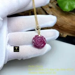 Mặt dây chuyền hoa mẫu đơn Ruby Nam Phi, khoen tròn vàng 18k - Hình ảnh 3