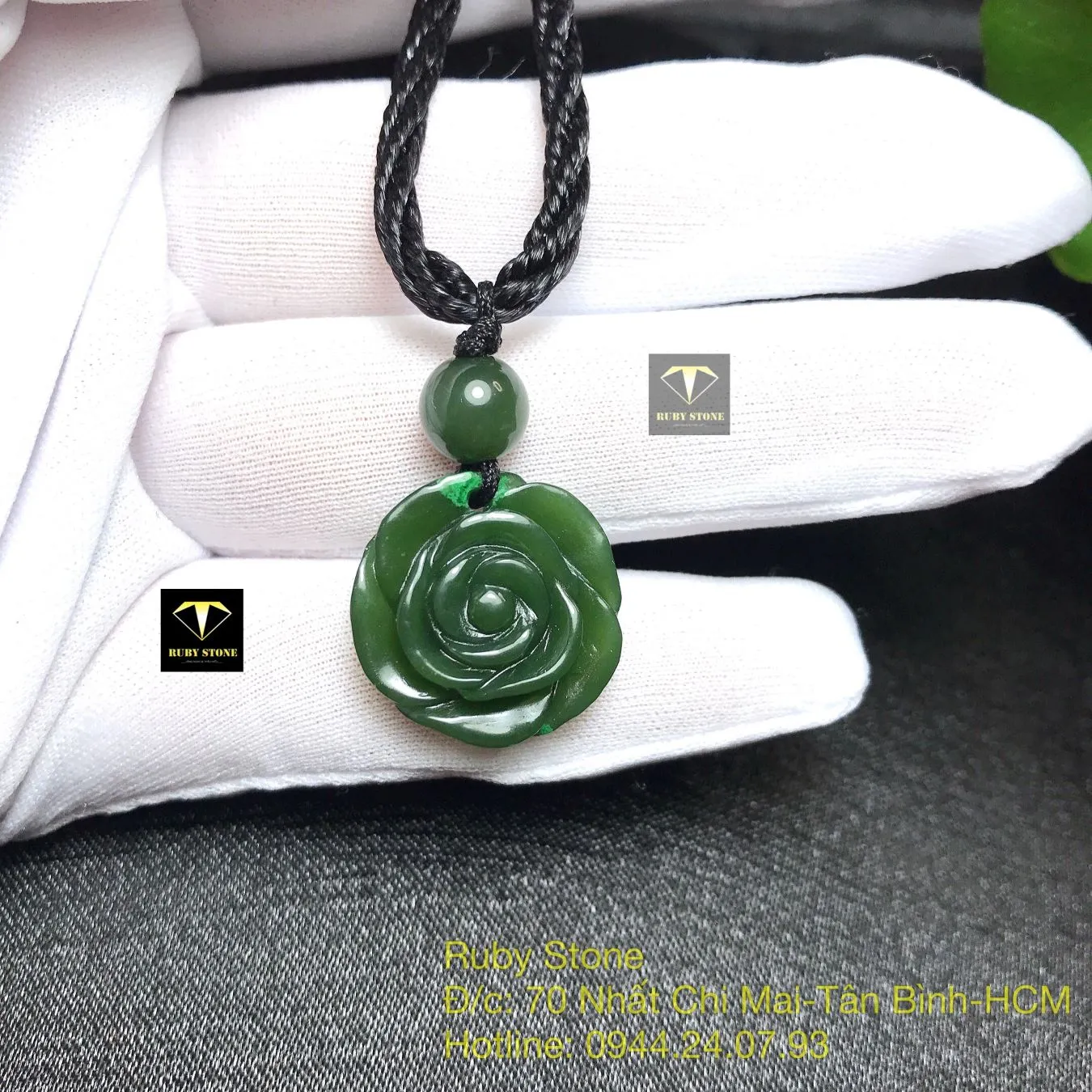 Mặt dây chuyền hoa mẫu đơn Ngọc bích xanh lý đậm Mặt dây chuyền hoa mẫu đơn Ngọc bích xanh lý đậm - Ảnh 5