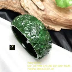 Vòng 12 con giáp ngọc bích Canada xanh đậm chạm tay tinh xảo