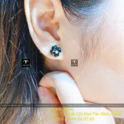 Khuyên tai cỏ bốn cánh Phỉ Thuý Mực Dục, vàng 18k