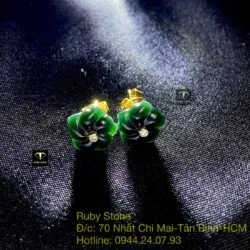 Khuyên tai hoa mai Phỉ Thuý Mực Dục, vàng 18k - Hình ảnh 5