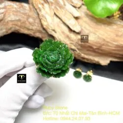 Nhẫn hoa mẫu đơn Ngọc bích, vàng 18k