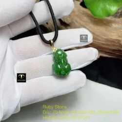 Mặt dây chuyền Tỳ hưu ngọc bích Canada, móc vàng 18k - Ảnh 5