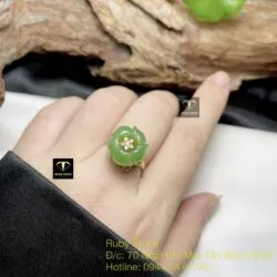 Nhẫn hoa mẫu đơn Ngọc bích, vàng 18k - Ảnh 4