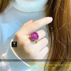 Nhẫn hoa hồng Ruby Nam Phi, vàng 18k
