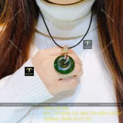 Mặt dây chuyền đồng điếu Ngọc bích, móc vàng 18k