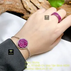 Lắc bạc hoa mẫu đơn Ruby Nam Phi