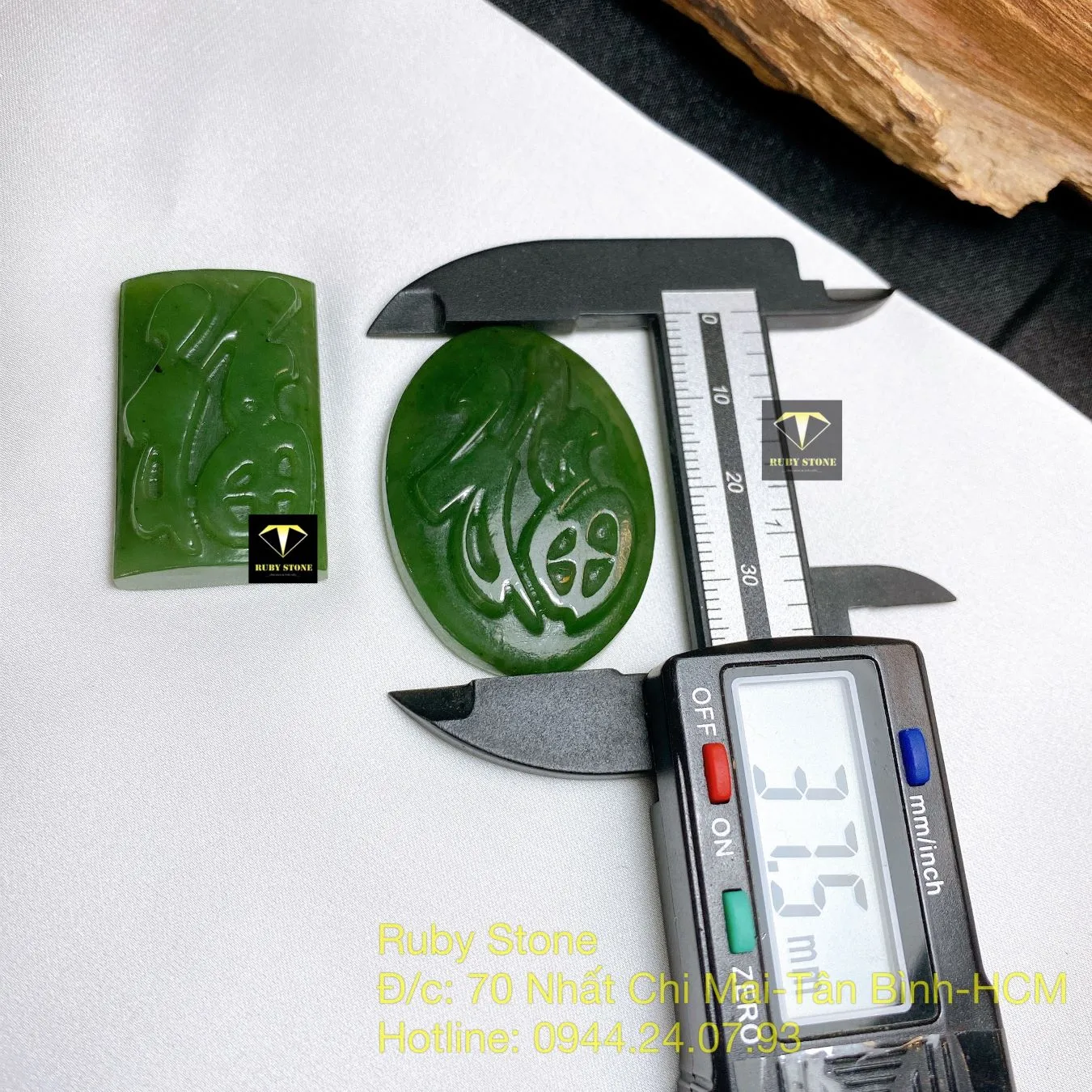 Mặt dây chuyền chữ Phúc ngọc bích, KT 35mm Mặt dây chuyền chữ Phúc ngọc bích, KT 35mm - Ảnh 4