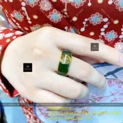 Nhẫn ngọc bích Canada chữ “Hỷ”, vàng 18k - Hình ảnh 8