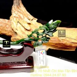 Trâm cài tóc Hoa mộc lan Ngọc bích chạm tay tinh xảo