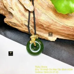Mặt dây chuyền đồng điếu Ngọc bích, móc vàng 18k - Hình ảnh 2