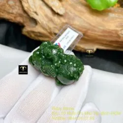 Tỳ hưu ngọc bích Canada chạm tay tinh xảo, kích thước 40mm - Ảnh 4