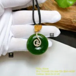 Mặt dây chuyền đồng điếu Ngọc bích, móc vàng 18k - Hình ảnh 5