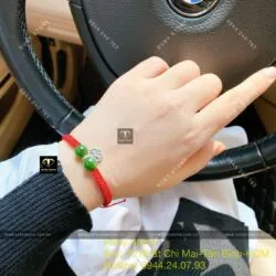 Vòng tết tay Ngọc Bích mix charm bạc khoá trường mệnh