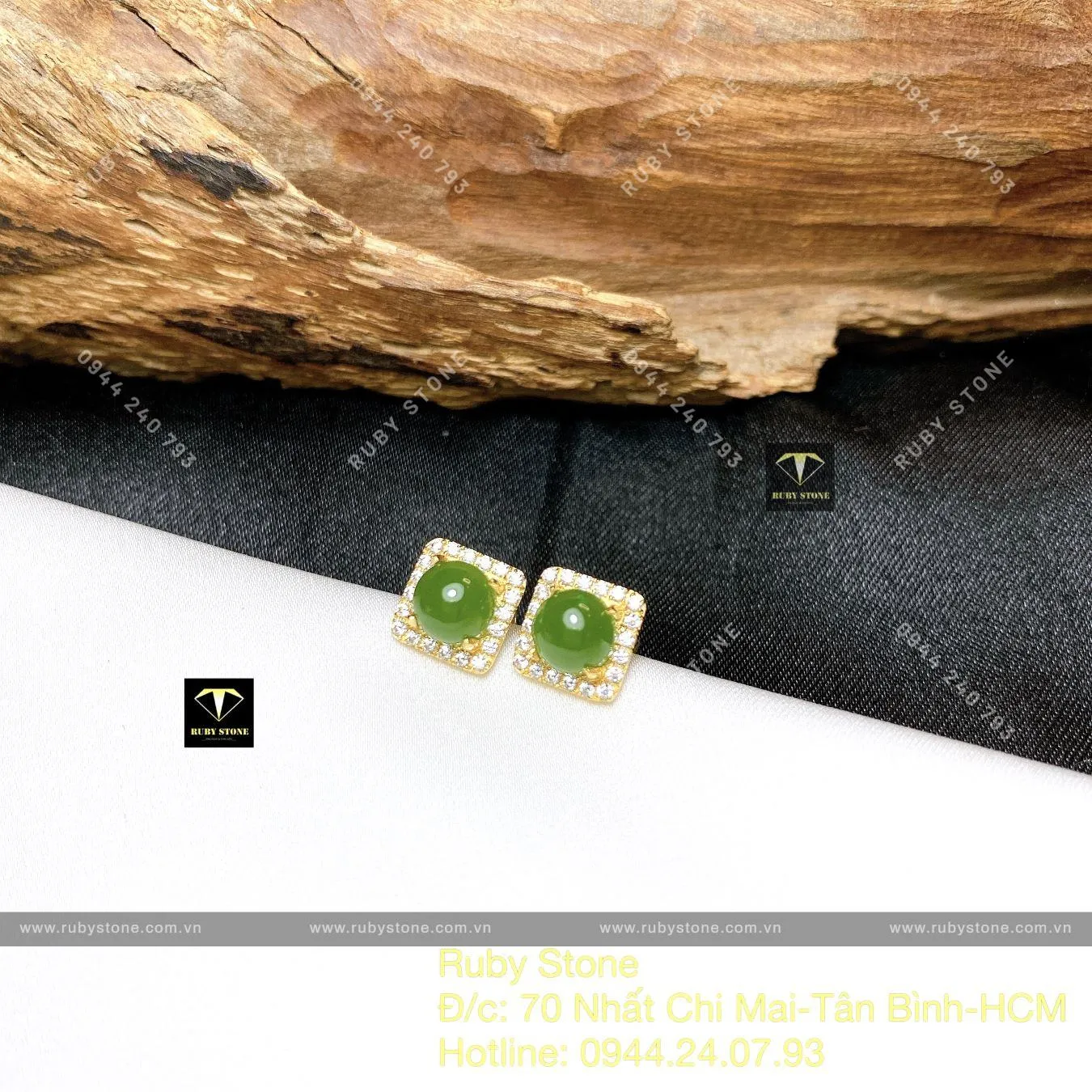 Khuyên tai Ngọc bích tròn, ổ tấm vuông, vàng 18k Khuyên tai Ngọc bích tròn, ổ tấm vuông, vàng 18k - Ảnh 4