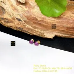Khuyên tai Ruby Nam Phi mài giác 7 ly, vàng 18k