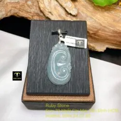 Mặt dây chuyền ngọc Cẩm thạch như ý