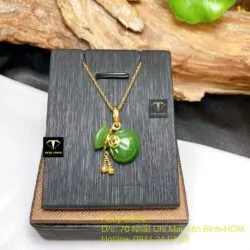 Mặt dây chuyền túi tiền Ngọc bích, vàng 18k