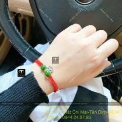 Vòng tết tay Ngọc Bích mix charm bạc khoá trường mệnh