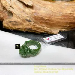 Nhẫn hoa mẫu đơn Ngọc bích Canada (nguyên khối) - Ảnh 6