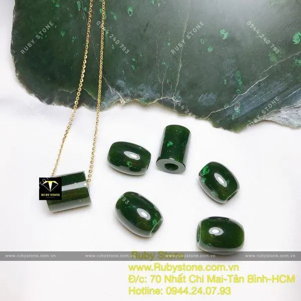 Cả năm vạn sự hanh thông với lu thống ngọc phong thuỷ