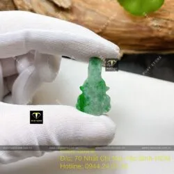 Phật Quan Âm ngọc Cẩm thạch xanh lý táo, kích thuớc 27mm - Hình ảnh 3