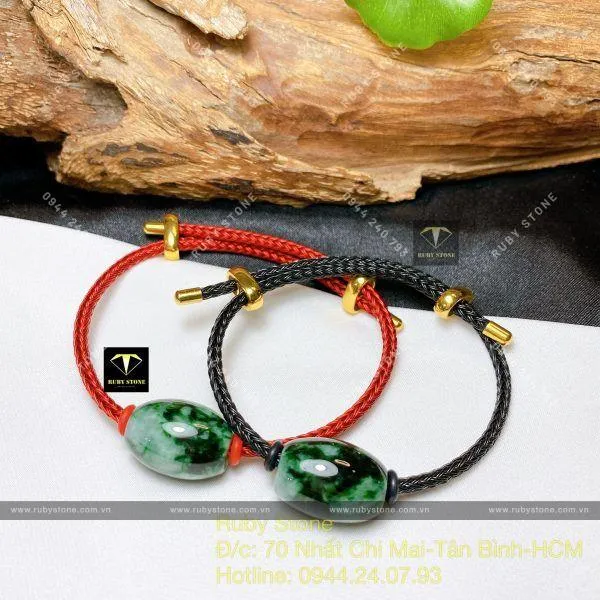 Cả năm vạn sự hanh thông với lu thống ngọc phong thuỷ