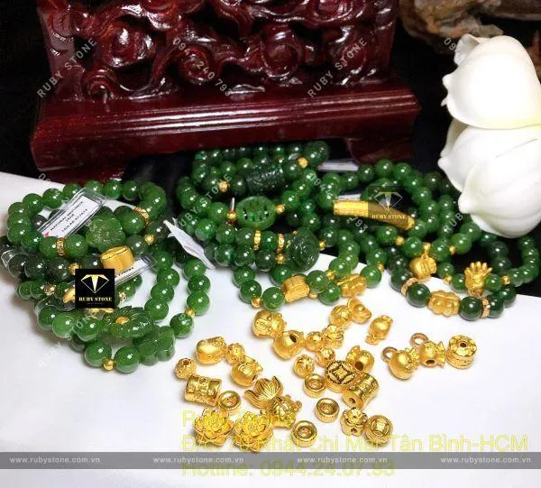 Đầu năm mua gì để may mắn và bình an cả năm.