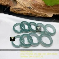 Nhẫn Lam ngọc bông tuyết Nhẫn Lam ngọc bông tuyết