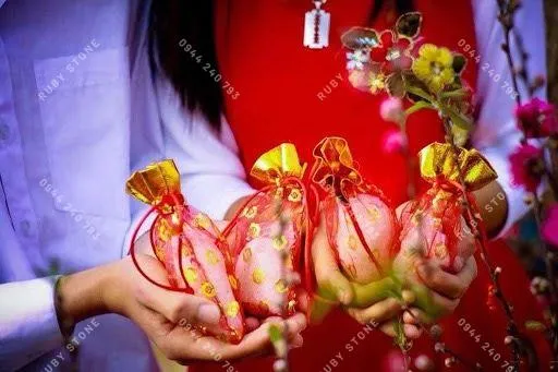 Đầu năm mua gì để may mắn và bình an cả năm.