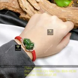 Tỳ hưu Ngọc bích bọc bạc, tết dây dù đỏ - Ảnh 5