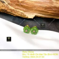 Khuyên tai hoa mai nhị đỏ Ngọc bích, vàng 18k - Hình ảnh 3