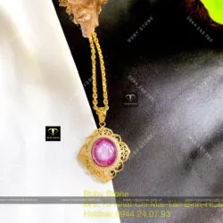 Mặt dây chuyền Ruby Guinea sao thiên nhiên, vàng 18k