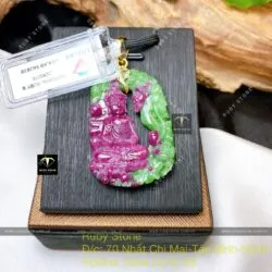 Phật Thích Ca Ruby Nam Phi tạc tách màu tinh xảo, móc vàng 18k - Hình ảnh 3