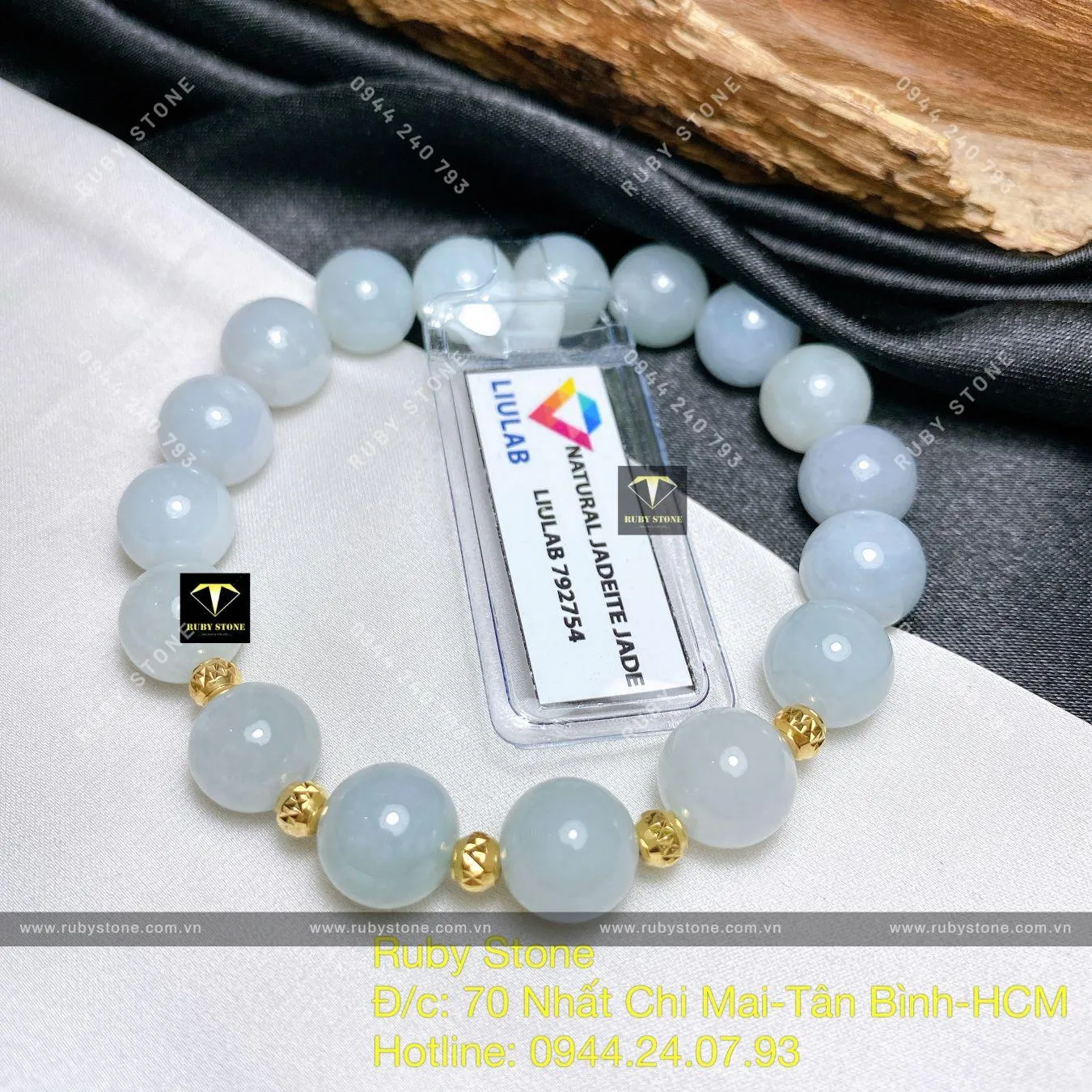 Vòng chuỗi ngọc cẩm thạch phớt xanh 9,5 ly mix bi vàng 18k Vòng chuỗi ngọc cẩm thạch phớt xanh 9,5 ly mix bi vàng 18k - Ảnh 3