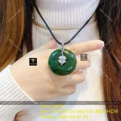 Đồng điếu ngọc bích Canada xanh lý đậm móc bạc 925, KT 38mm