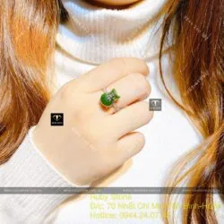 Nhẫn túi tiền Ngọc bích, vàng trắng 14k (585)