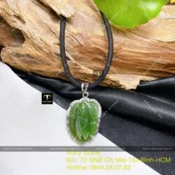 Mặt dây chuyền Ve sầu (Ngọc thiền) ngọc bích Canada đậu trên lá, bạc 925 - Ảnh 2